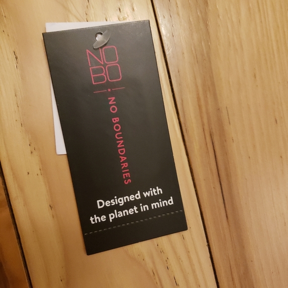 No Boundaries Child's Medium Yellow Swim Top with Cups & Adjustable Straps - Picture 10 of 10